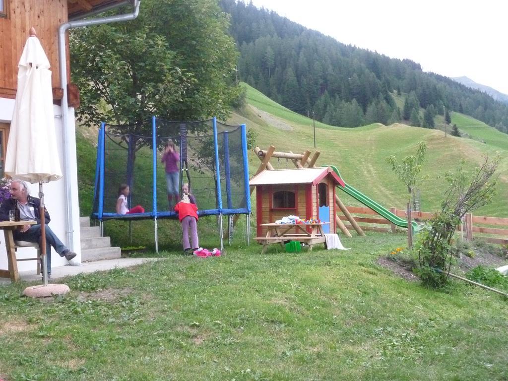 Apartmenthaus Gutwenger Innervillgraten Buitenkant foto